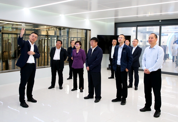 吴普特赴东阿阿胶股份有限公司调研