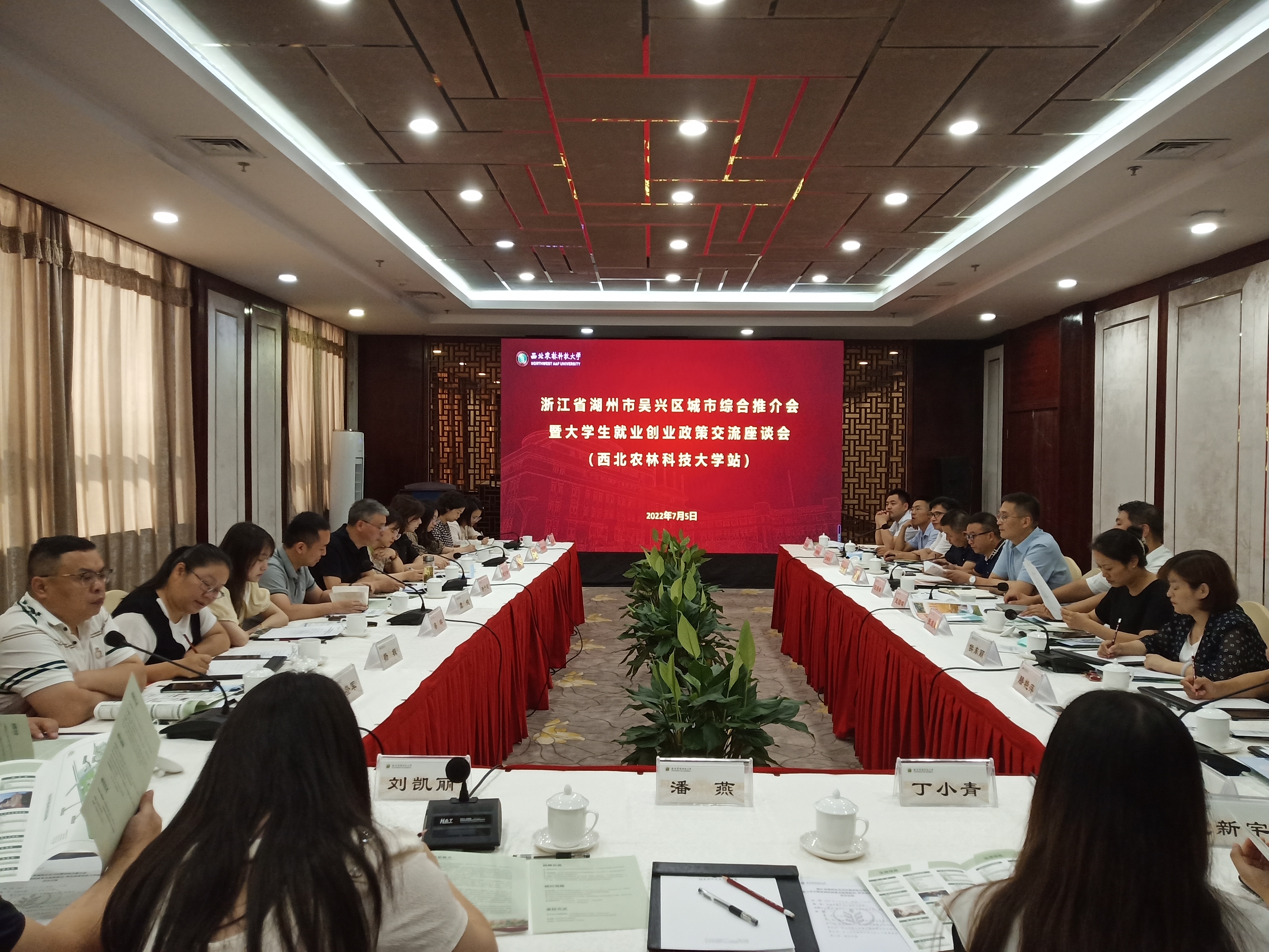 1657095252704567.jpg 1657095252704567.jpg